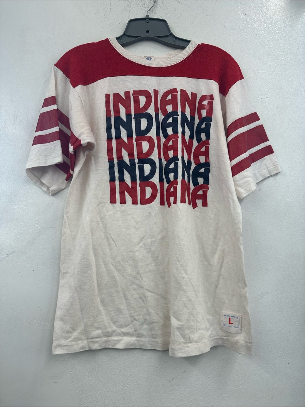 Indiana university IU Hoosier vintage 80’s t shirt size large made in USA artex